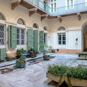 Regiposta Street 2 - Center Apartment